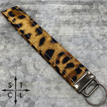 Load image into Gallery viewer, Key Fob Leopard Print