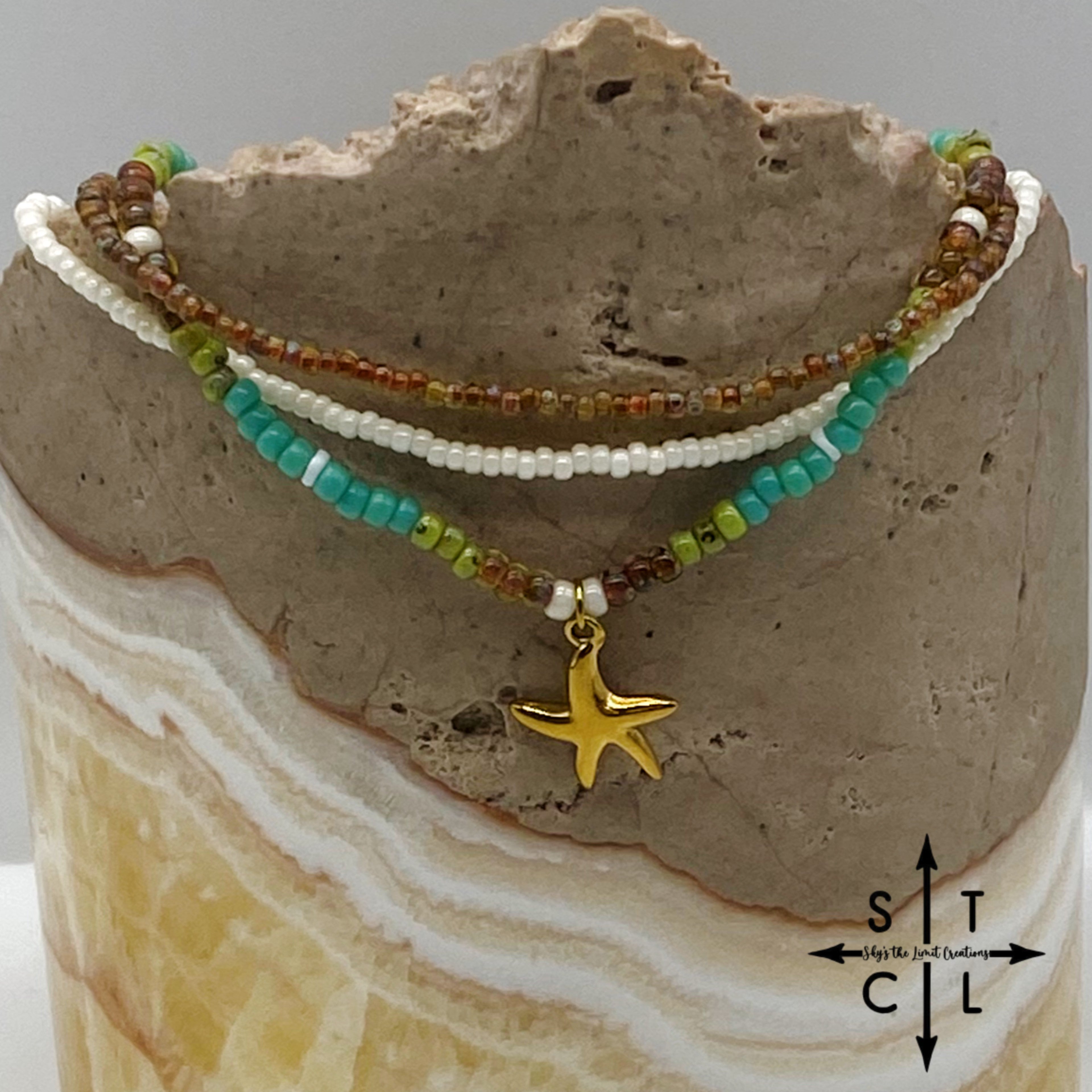 Picasso Brown Turquoise Green Off White Gold Stretchy Anklet