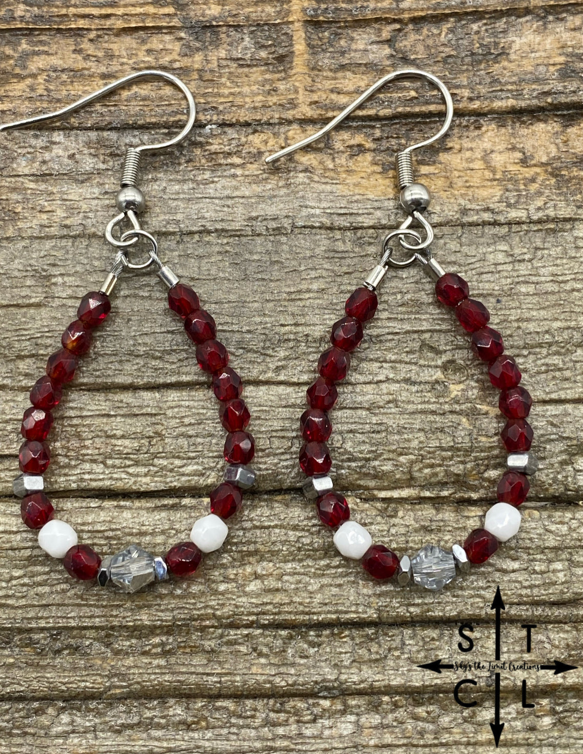 Mini Crystal Teardrop Maroon White Silver