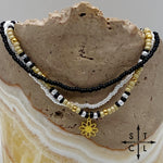 Load image into Gallery viewer, Tan Pearl White Black Gold Stretchy Anklet
