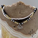 Load image into Gallery viewer, Tan Pearl White Black Silver Stretchy Anklet
