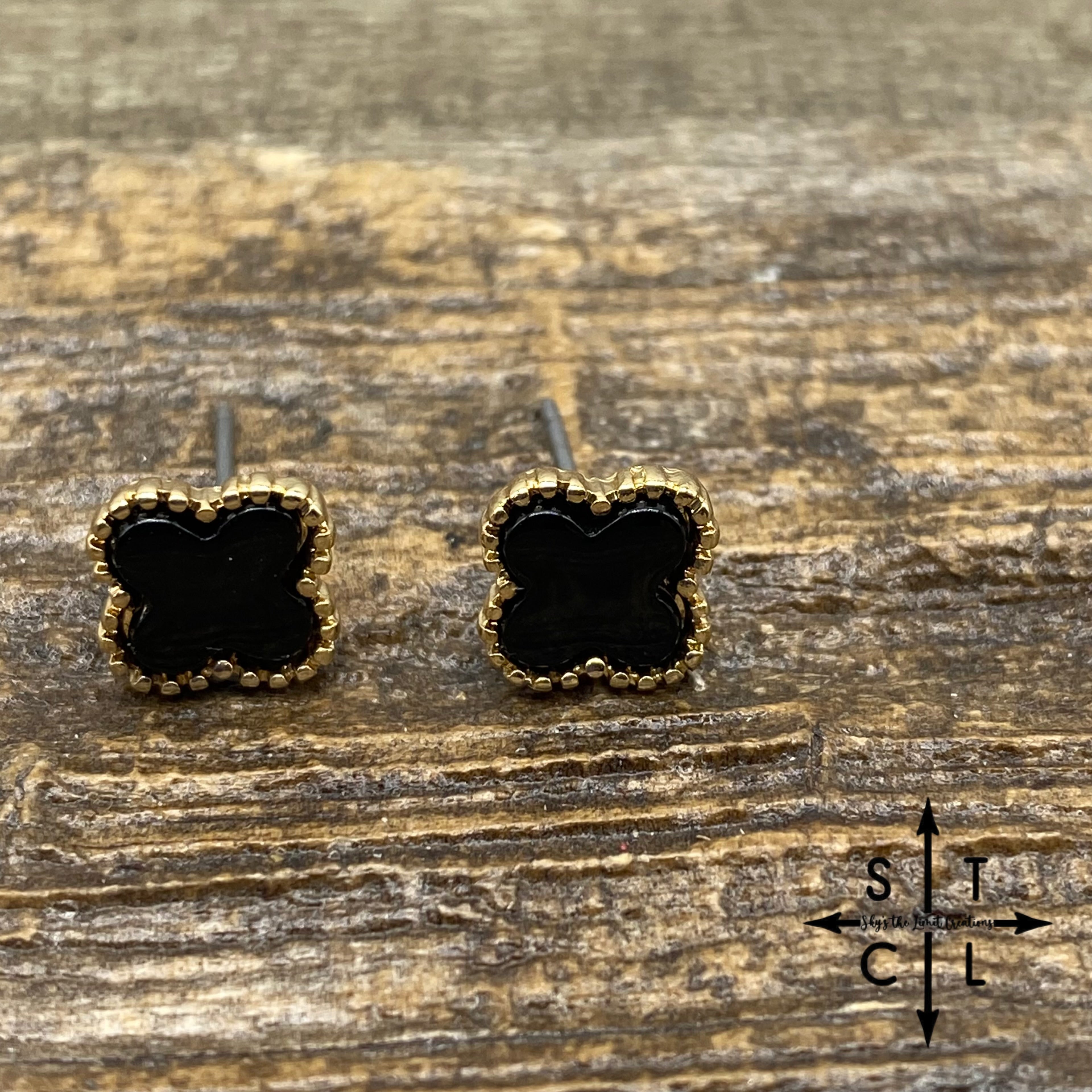 Gold With Solid Black Clover Stud Earrings