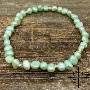 Stretch Bracelet Sea Foam Green Saltwater Pearls