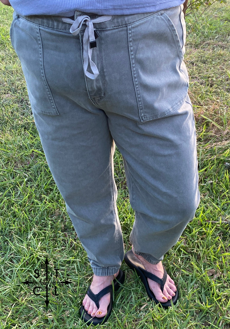 High Rise Jogger Crop Slate Gray