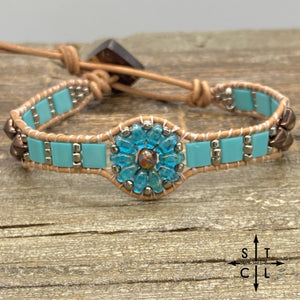 Clear Turquoise Metallic Brown Daisy