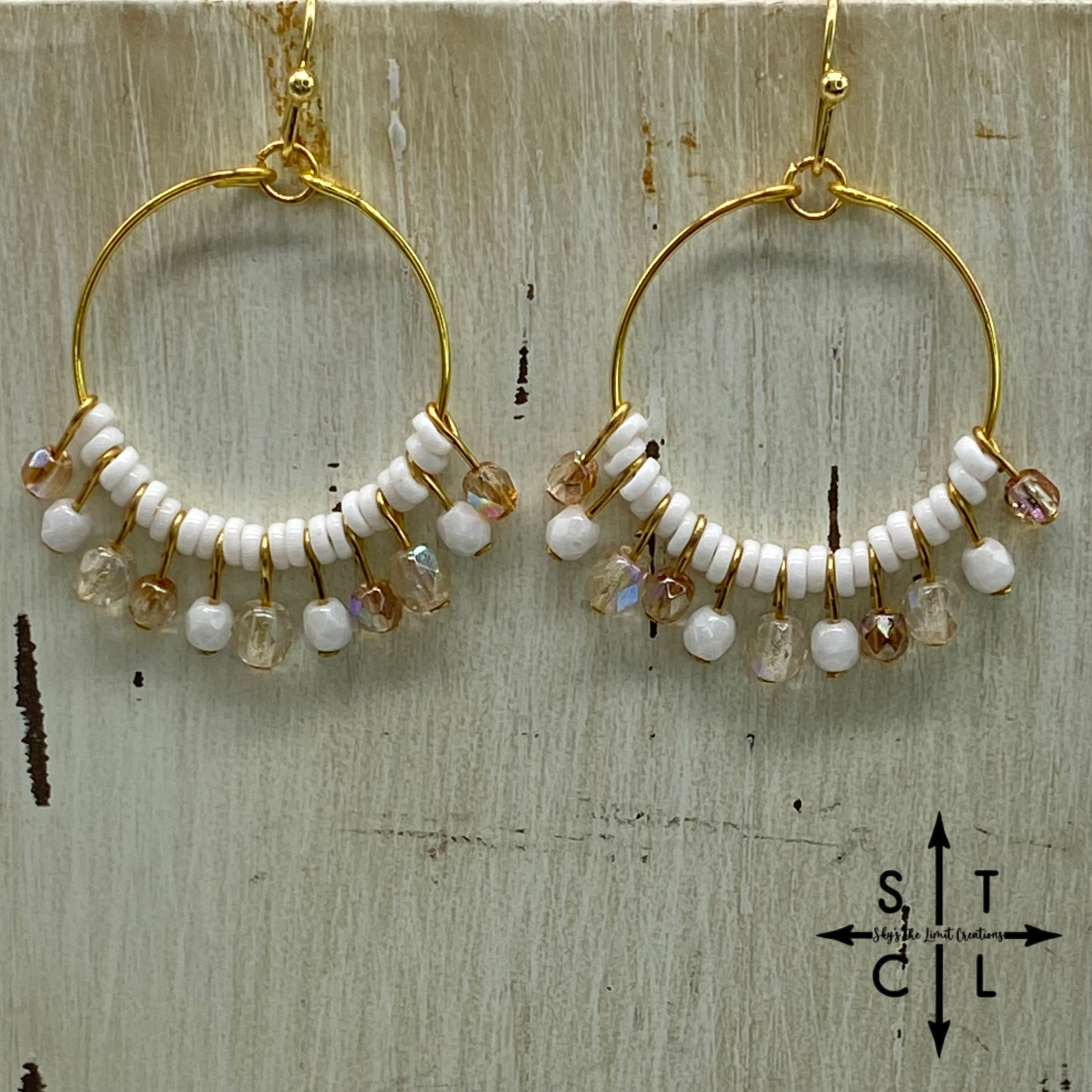 Rebecca Mini Earrings Champagne White