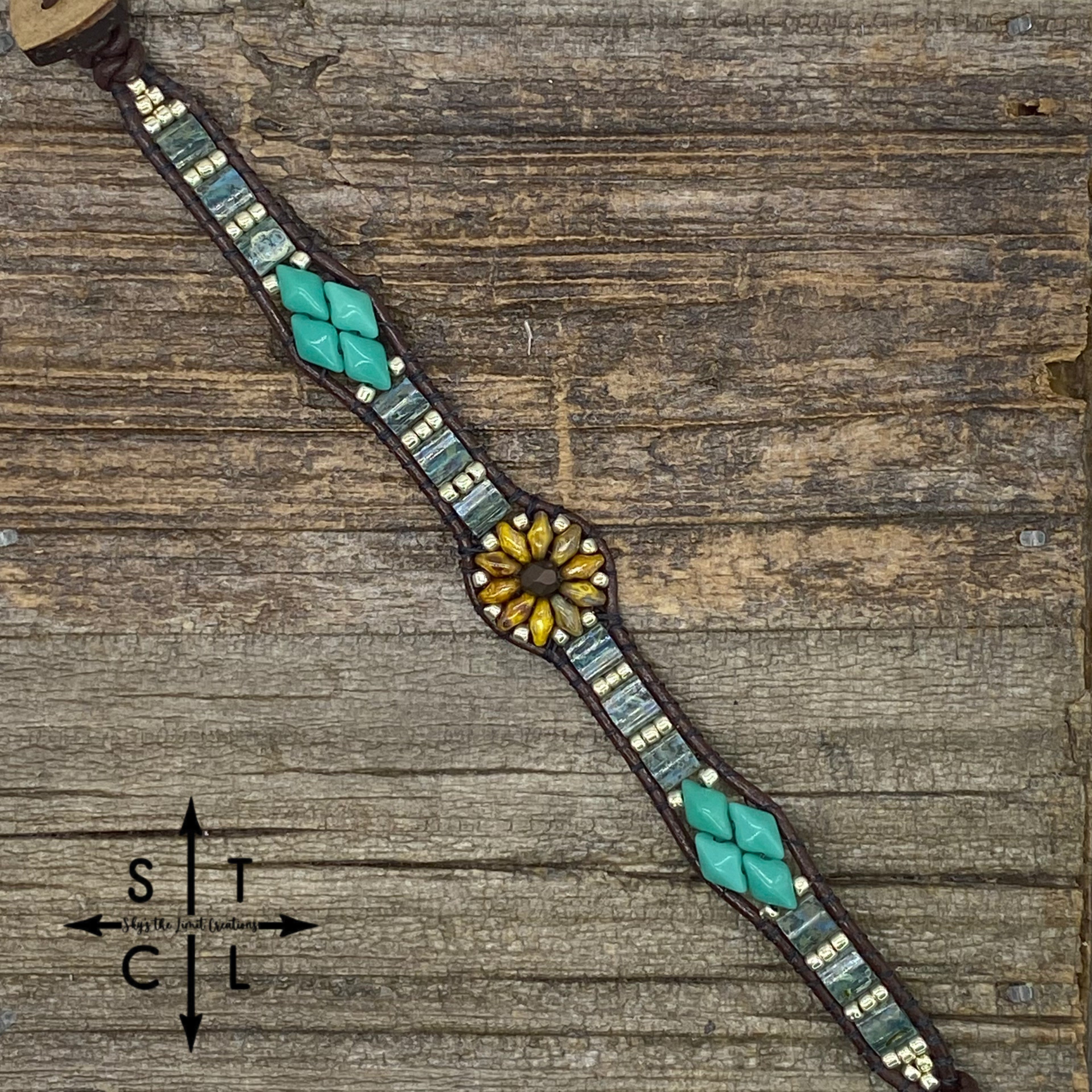 Picasso Mustard & Clear Turquoise  Daisy