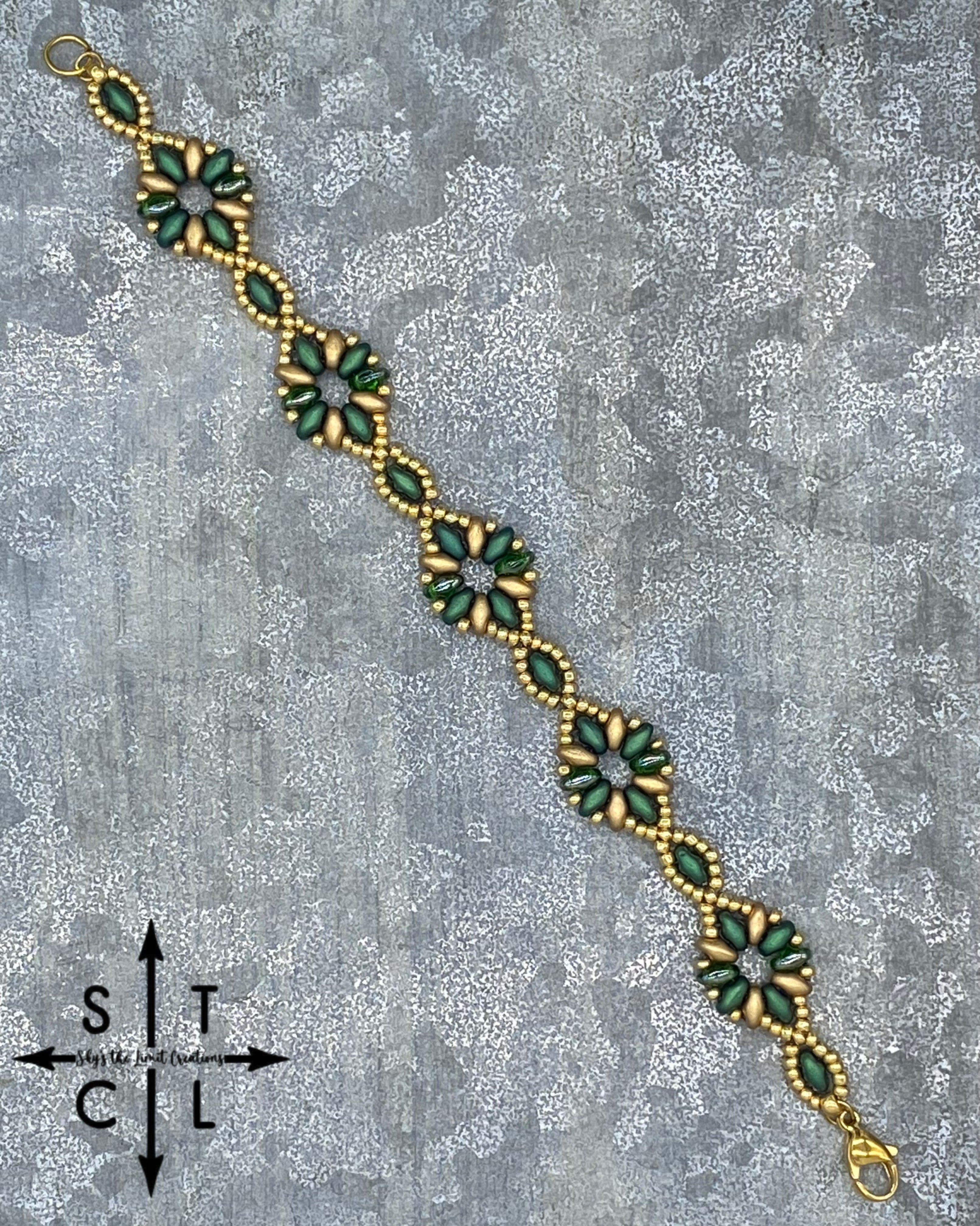 Dark Green Gold Dallis Bracelet