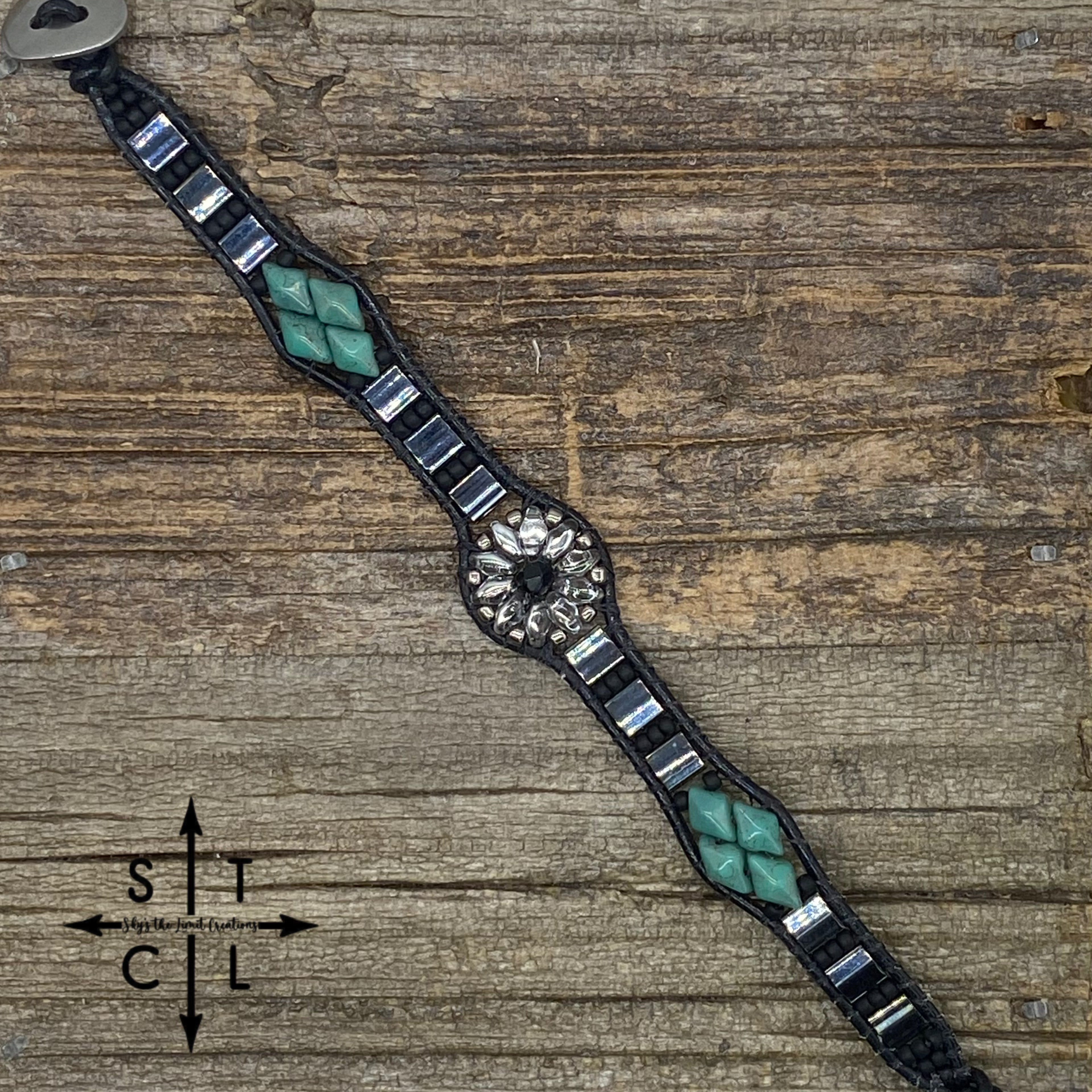 Clear Silver Gunmetal Silver Turquoise Daisy