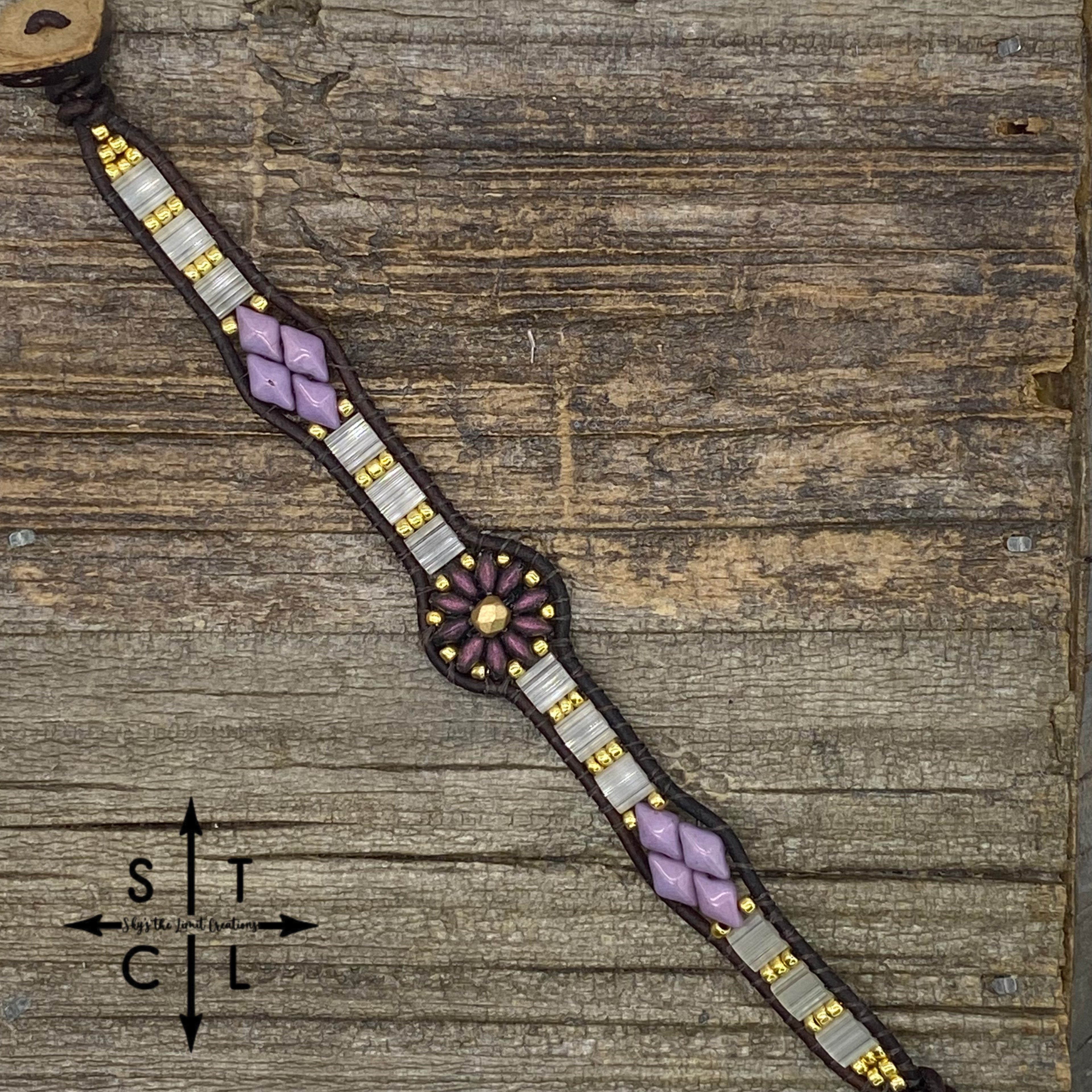 Dark Purple Clear Pearl Lilac Gold Daisy