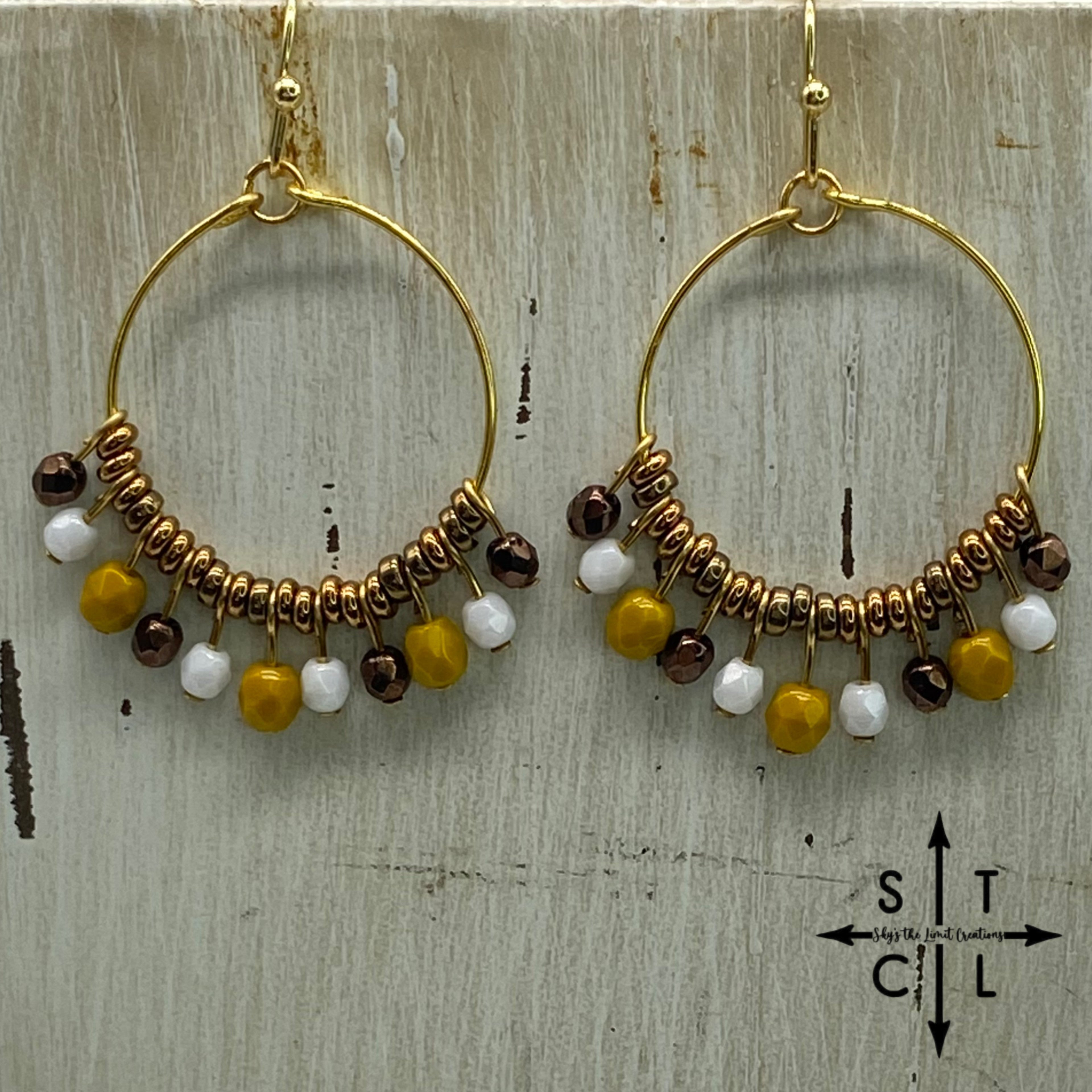Rebecca Mini Earrings Brown White Mustard