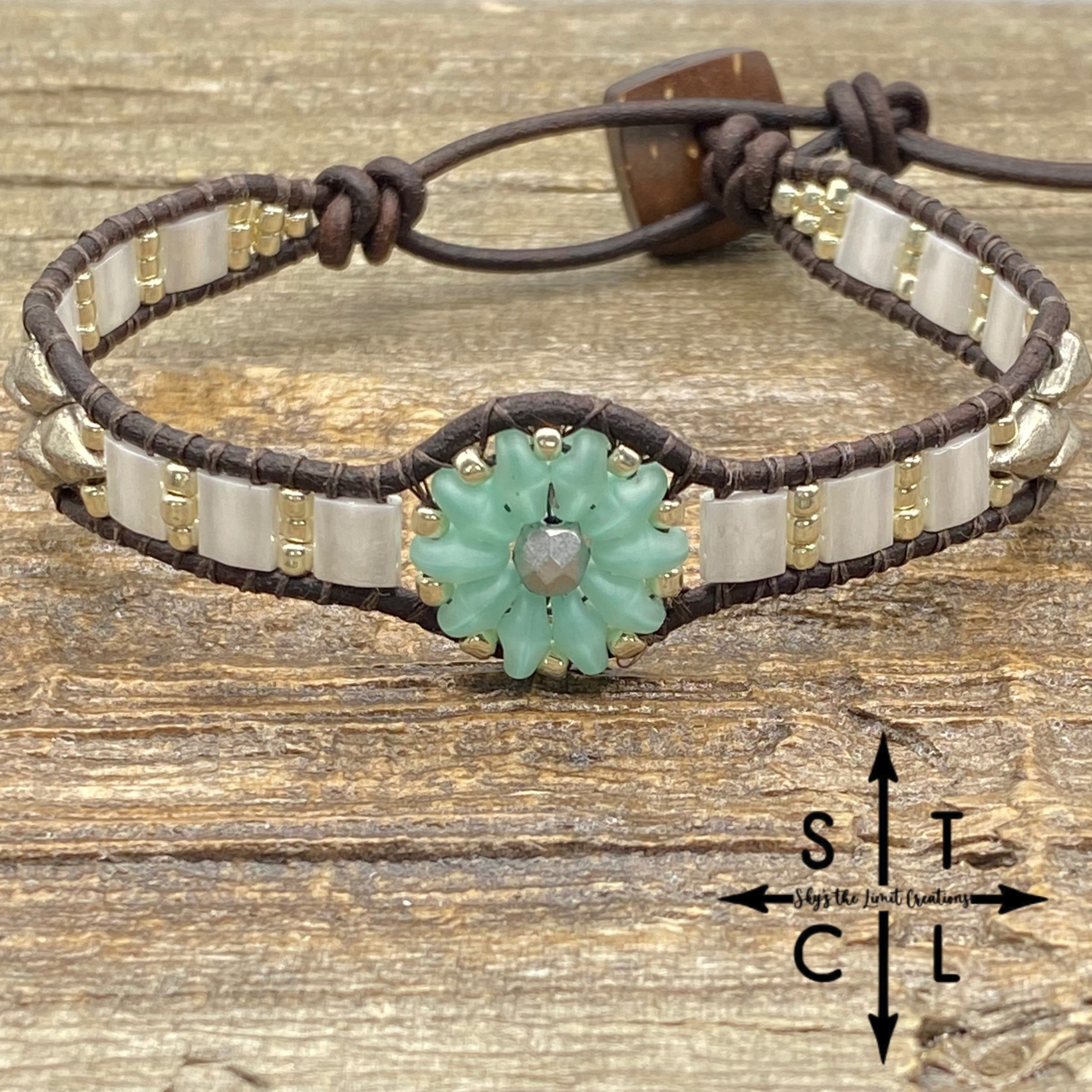 Seafoam Green Pearl White Matte Silver Daisy