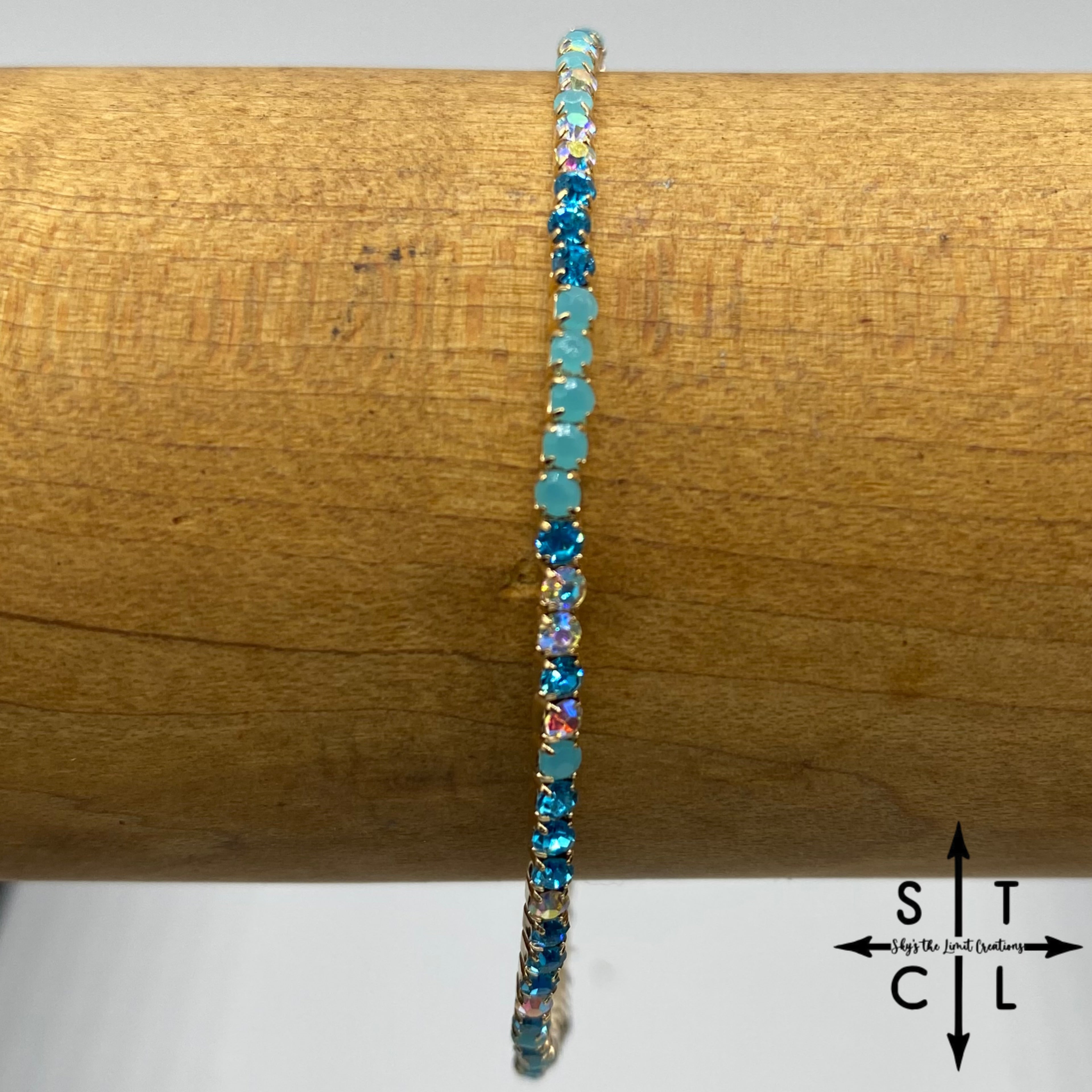 Stretch Bracelet Turquoise Mix Clear Rhinestone