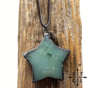 Light Green Moss Agate Star Pendent On Leather